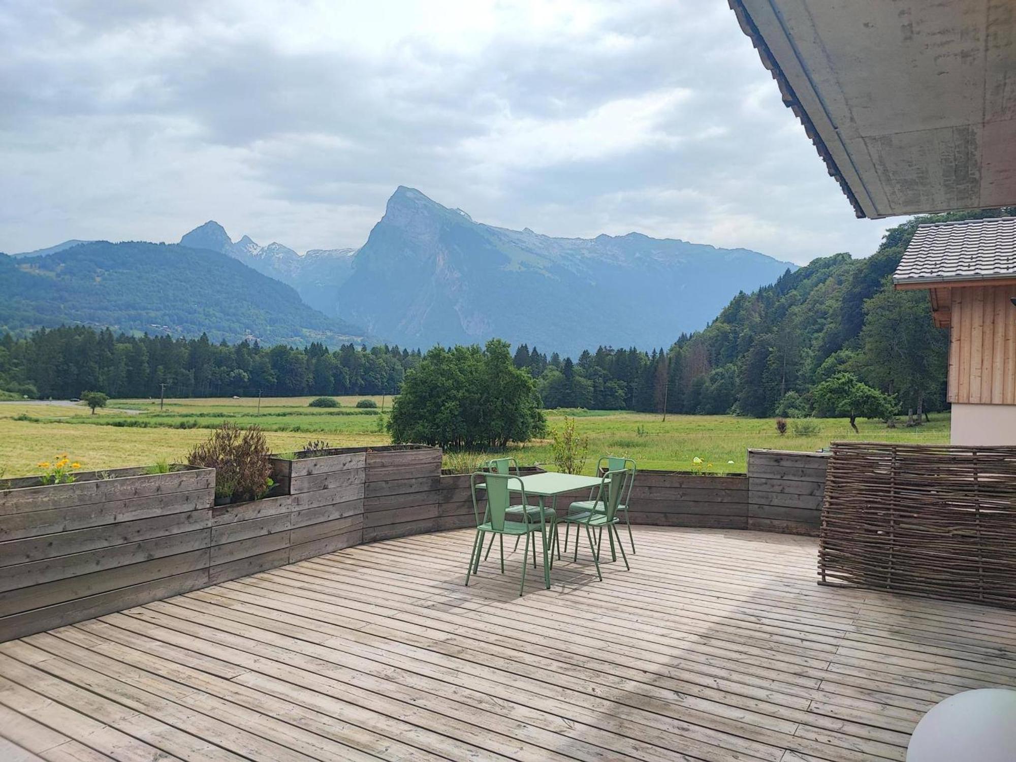 Duplex 2 Chambres Avec Grande Terrasse, Animaux Acceptes, A Samoens - Fr-1-642-77 エクステリア 写真